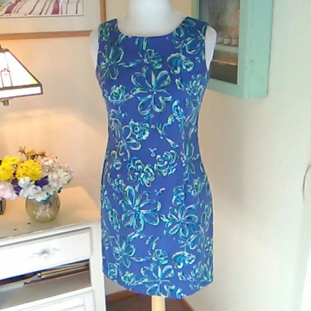 U2 Wear Me Out Summery Sheath Dress